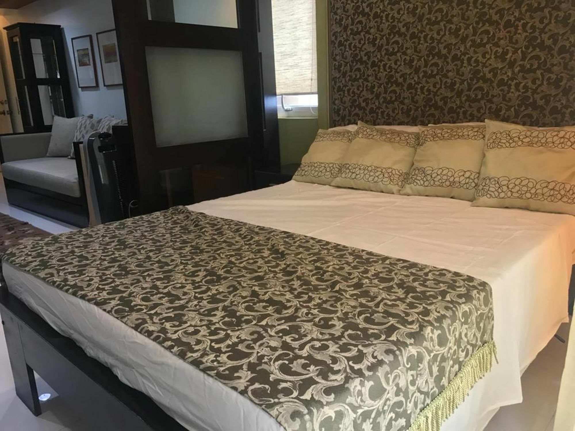 Go-Stay @ South Of Market Тагуиг Екстериор снимка