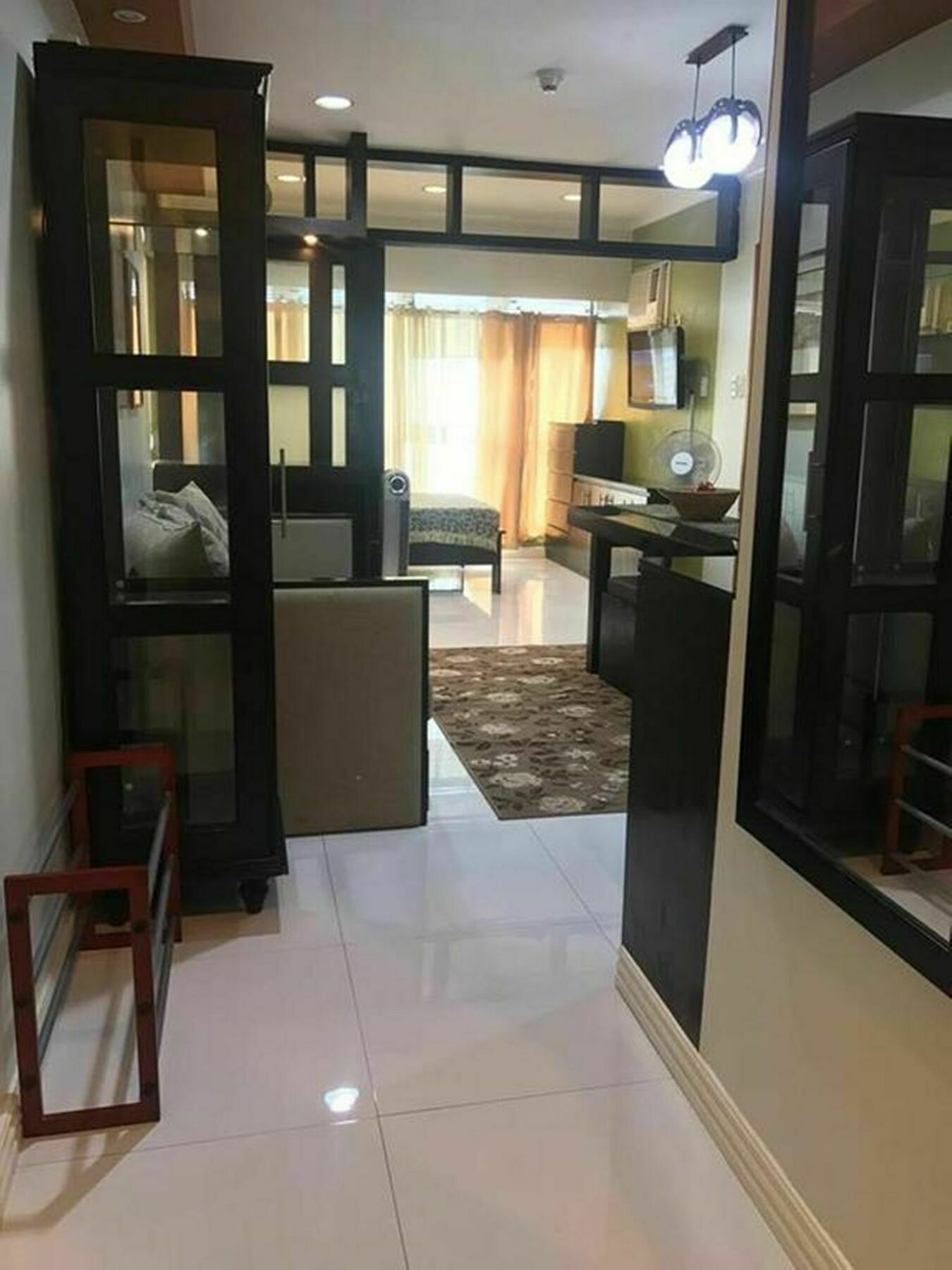 Go-Stay @ South Of Market Тагуиг Екстериор снимка
